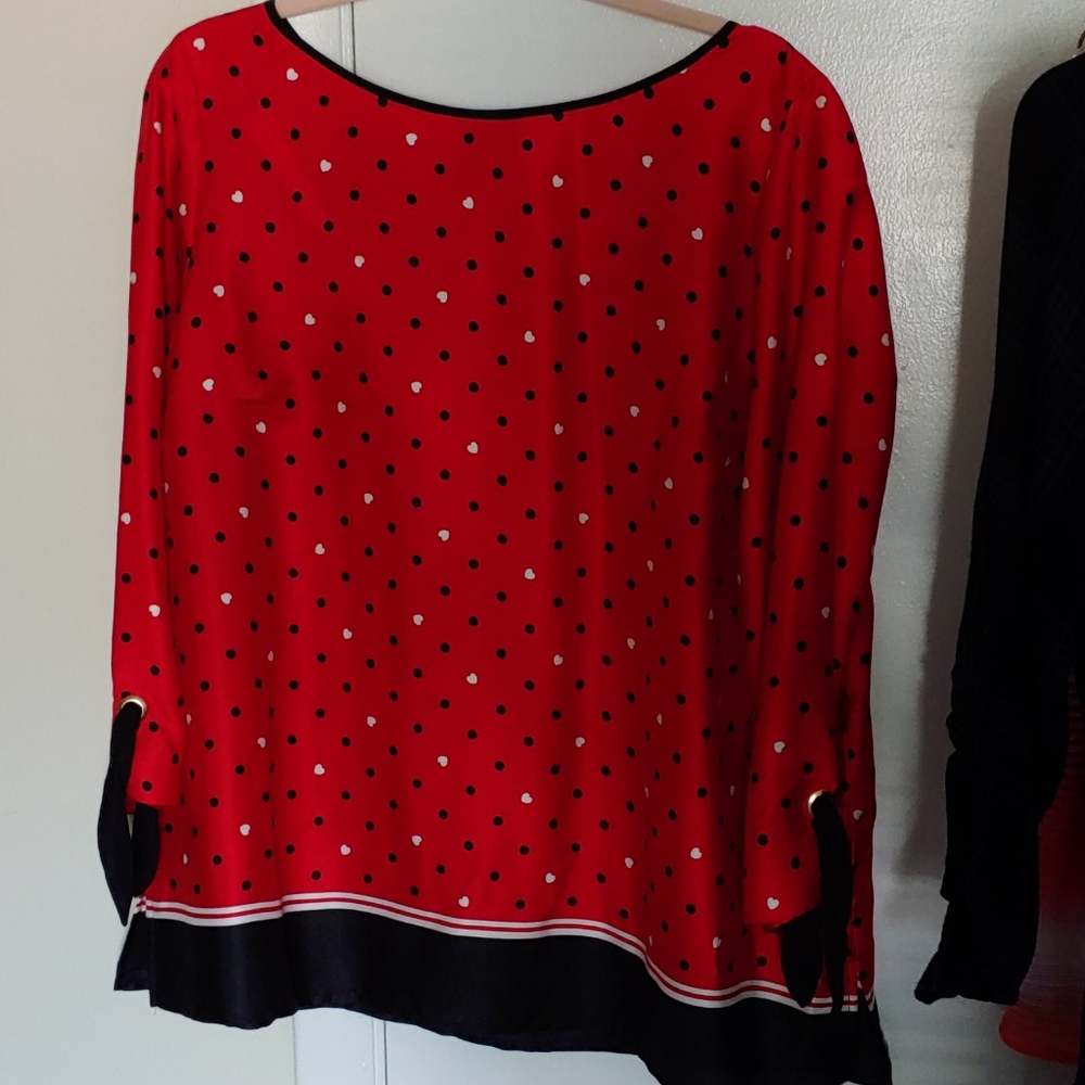 Valentine top NWOT